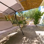 Marina Sea View & Jacuzzi Makarska