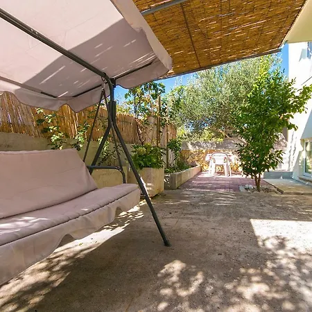 Marina Sea View & Jacuzzi Makarska