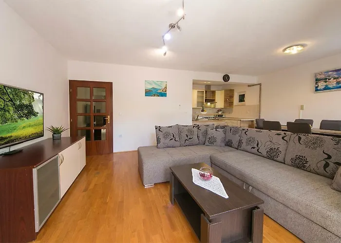 Marina Apartment Makarska