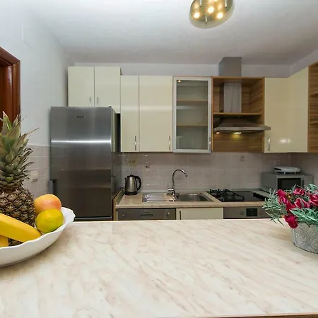 Marina מאקרסקה